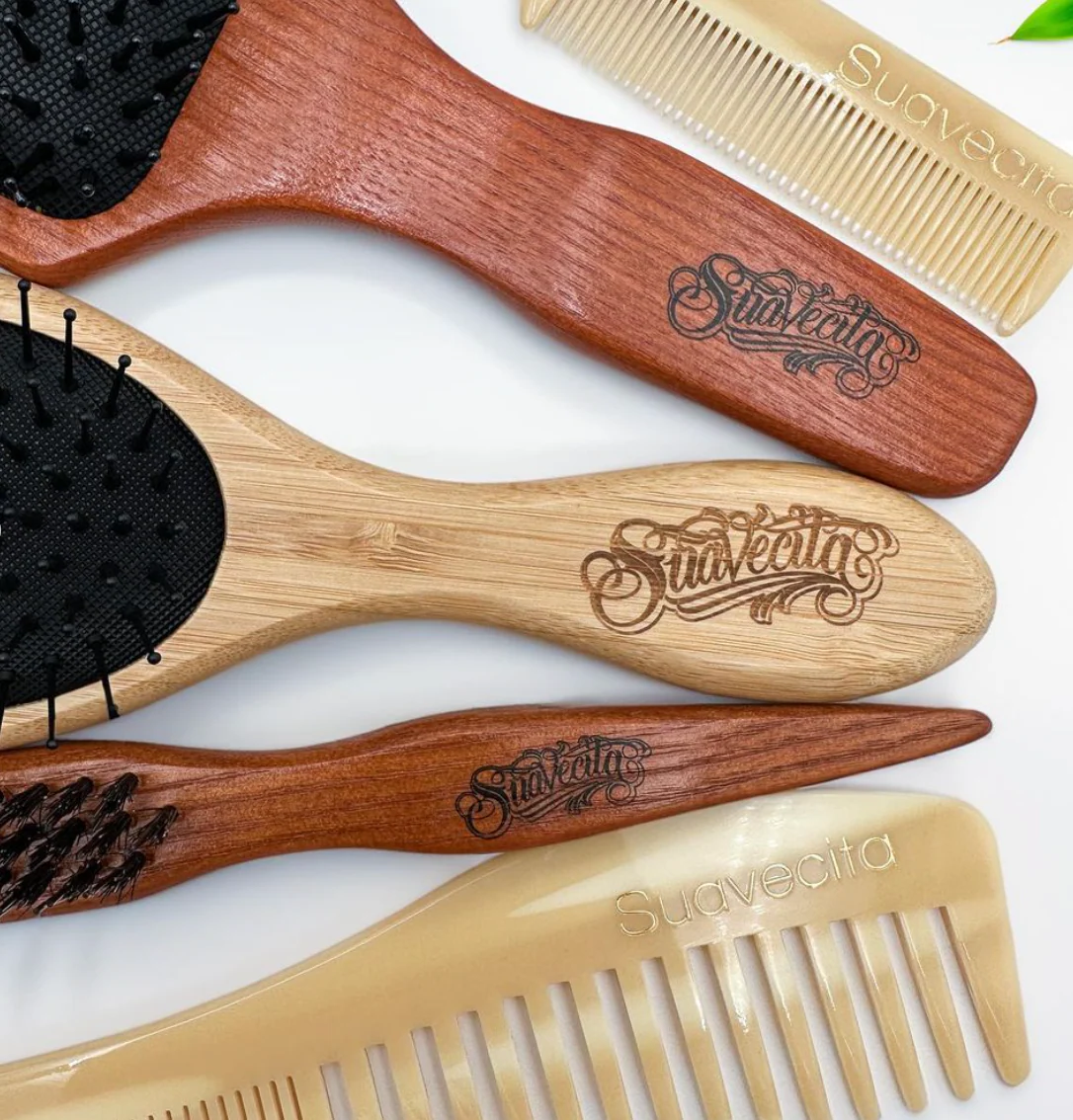 Bamboo Wet Brush - Image 4